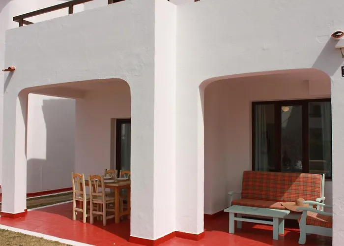 Yucas Homes